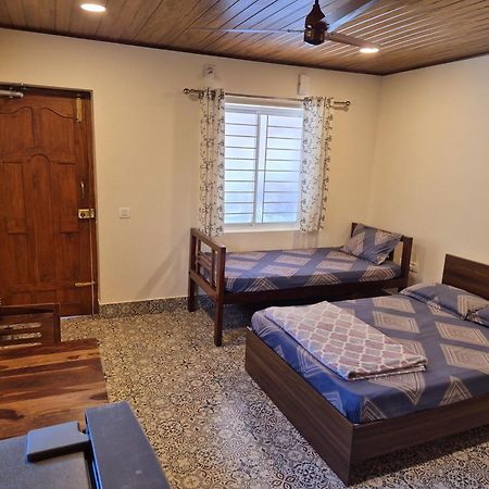 Sunny Smiles Homestay Mangalore Luaran gambar